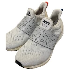 Adidas Wood Wood Ultraboost sneakers, white, 7.5, minimalist, Scandinavian, LE